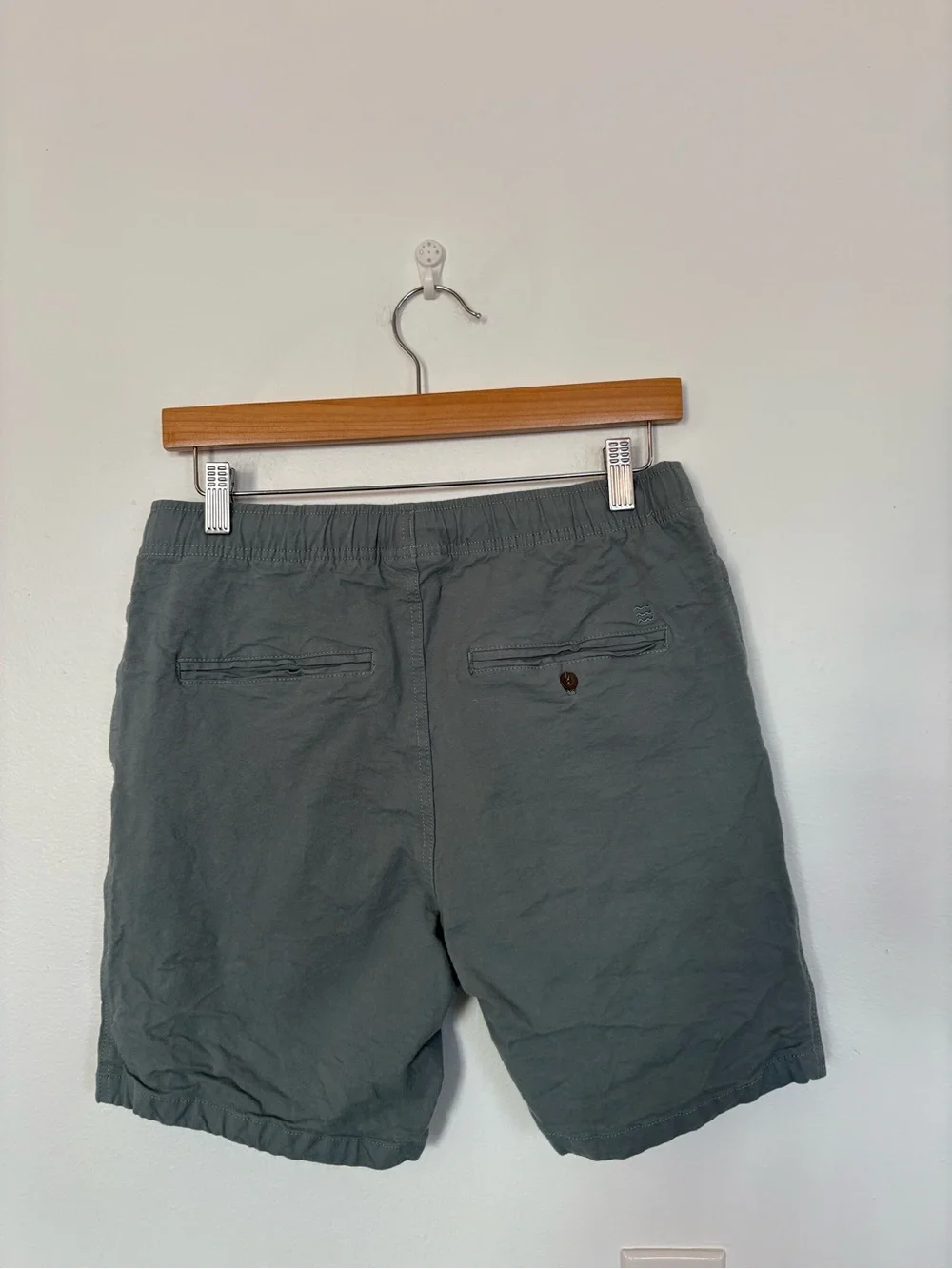 Free Fly || Stretch Canvas Shorts in Shale Green Gray Drawstring Small
